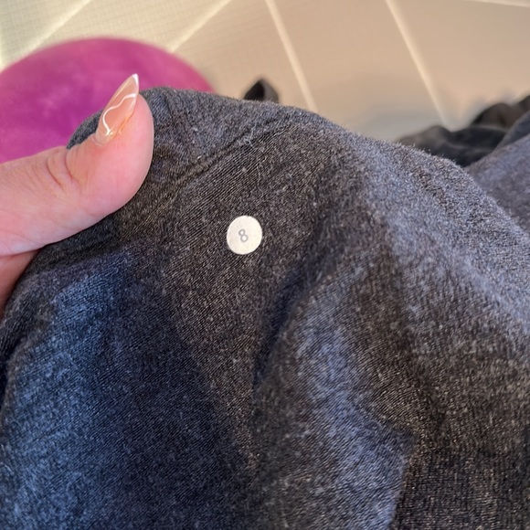 Lululemon size 8 wrap - Picture 3 of 3